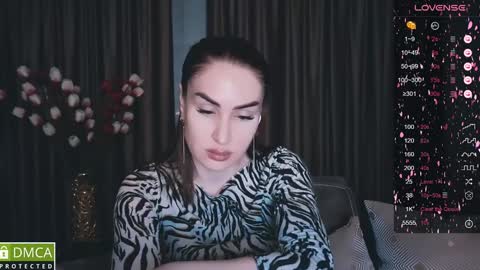 Snapshot of amara_campbell chatting on December 6, 11:22 am amara campbell online show from December 6, 11:22 am