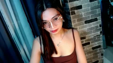 BELLA online show from April 6, 10:22 pm