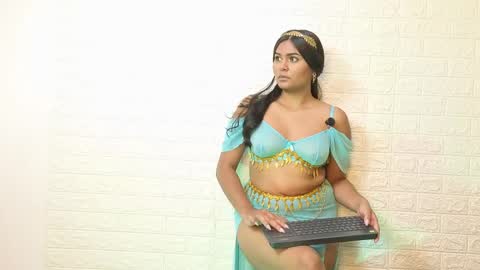 amarahanks_ online show from June 2, 3:41 am