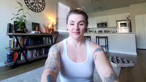 Snapshot of amarajezebel chatting on March 26, 6:57 pm Amara Jezebel online show from March 26, 6:57 pm