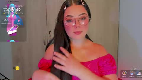 amaravelvet online show from November 30, 7:40 pm