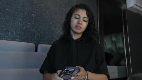 Emily online show from April 4, 10:13 am