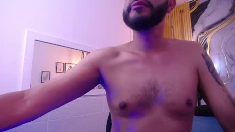 Snapshot of amaro_jhonson chatting on June 15, 12:07 pm amaro_jhonson online show from June 15, 12:07 pm