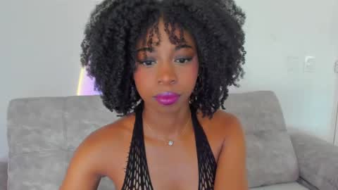 Snapshot of amatiistur chatting on February 16, 5:37 pm Tammy online show from February 16, 5:37 pm