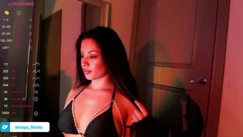 amaya_floress online show from February 8, 1:22 am