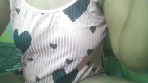SizzlingAss4u online show from June 2, 10:45 pm