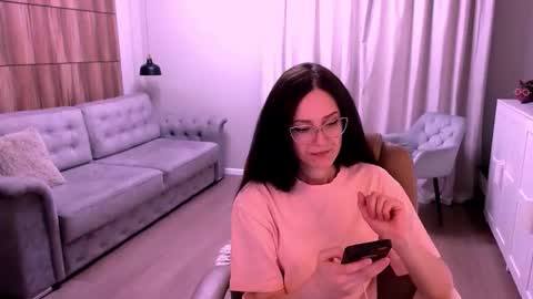 Izza online show from April 16, 9:54 am