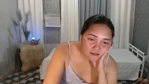 Snapshot of amazingruby_ chatting on December 21, 2:58 pm amazingruby_ online show from December 21, 2:58 pm