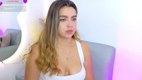 Snapshot of ambar_carterr chatting on June 19, 5:23 am Ambar online show from June 19, 5:23 am