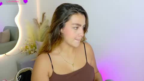 Snapshot of ambar_carterr chatting on July 1, 3:41 am Ambar online show from July 1, 3:41 am
