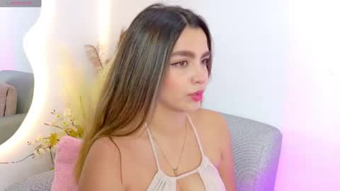 Snapshot of ambar_carterr chatting on July 8, 3:33 am Ambar online show from July 8, 3:33 am