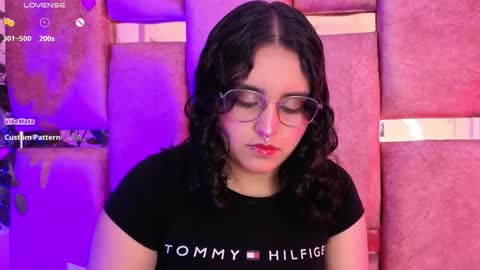   online show from November 1, 7:05 pm