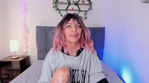 ambar_gh1 online show from March 8, 2:04 am