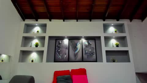 Snapshot of ambar_sex10 chatting on January 17, 12:10 pm Ambar online show from January 17, 12:10 pm