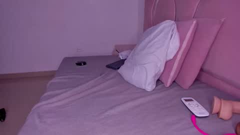 Snapshot of ambarasm chatting on March 1, 12:40 pm ambarasm online show from March 1, 12:40 pm