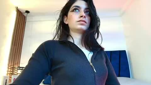 AMBAR LEE online show from July 11, 12:19 pm