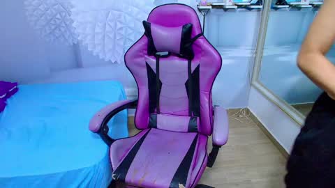 ambel_rose online show from May 11, 2:06 am