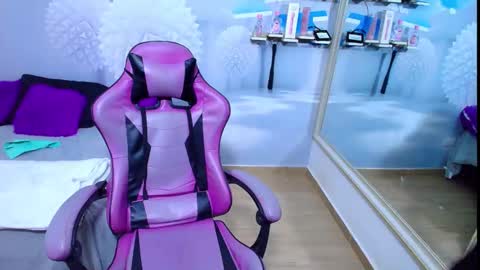 ambel_rose online show from May 23, 7:18 pm