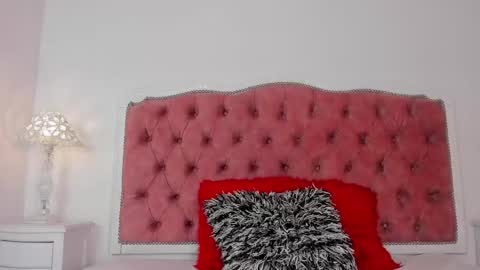 Snapshot of amber_roose75 chatting on October 13, 1:44 pm julieta online show from October 13, 1:44 pm