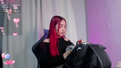 Snapshot of amberbaker21 chatting on February 21, 12:17 pm Amber Baker online show from February 21, 12:17 pm