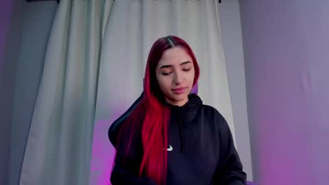 Snapshot of amberbaker21 chatting on March 10, 12:37 pm Amber Baker online show from March 10, 12:37 pm