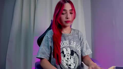 Snapshot of amberbaker21 chatting on March 10, 4:25 pm Amber Baker online show from March 10, 4:25 pm