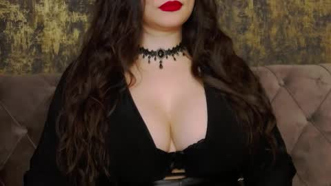 Goddess Amber online show from December 15, 8:07 am