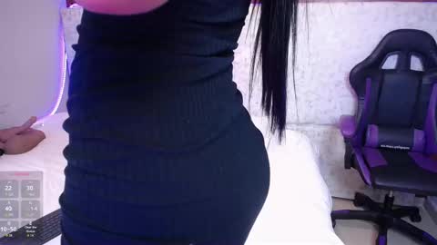 ambers online show from November 4, 2:27 pm