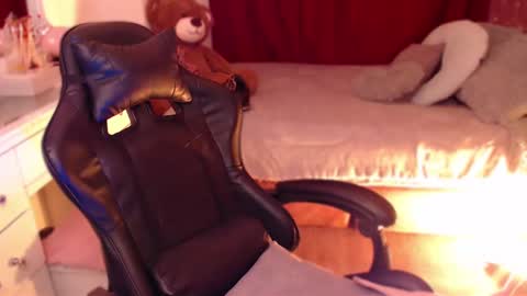 Snapshot of ambersmith98_ chatting on January 10, 5:37 am Amber online show from January 10, 5:37 am