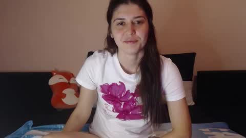 Snapshot of ambersweetiee chatting on November 2, 7:27 pm Amber online show from November 2, 7:27 pm