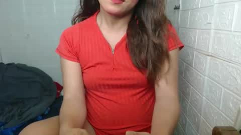 yumie online show from May 14, 8:10 am