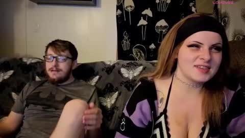 amburlicious online show from November 25, 4:12 am