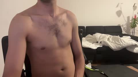 Snapshot of amddevmh chatting on February 15, 9:04 pm baddie twinkie online show from February 15, 9:04 pm