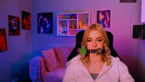 amelaya online show from May 14, 11:50 am