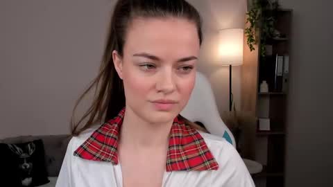 Ameli Lorans online show from March 12, 6:07 am