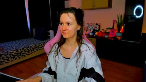 Eileen online show from May 26, 4:03 pm