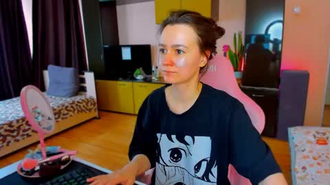 Eileen online show from May 29, 10:13 am