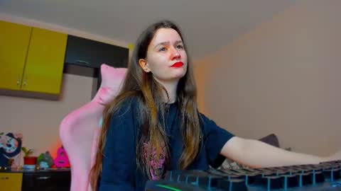 Eileen online show from June 26, 6:45 pm