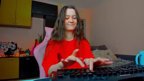 Eileen online show from July 4, 4:24 pm