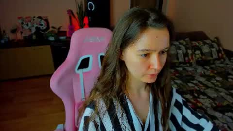 Eileen online show from July 27, 4:47 pm