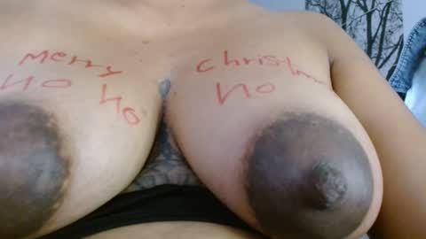 Snapshot of amelia_2023 chatting on December 23, 2:39 pm amelia online show from December 23, 2:39 pm