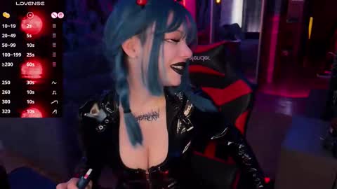 Amelia Aley  online show from September 19, 9:11 am