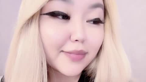 Snapshot of amelia_sunlight chatting on February 26, 3:42 am Amelia online show from February 26, 3:42 am