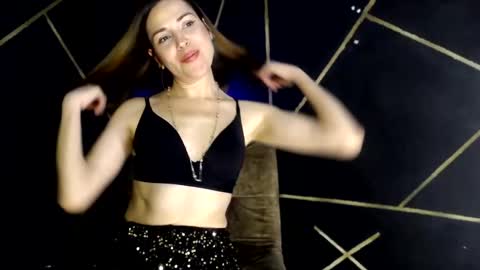 Snapshot of ameliacastro chatting on March 28, 3:28 am Amalia Castro online show from March 28, 3:28 am