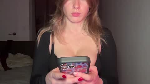 Snapshot of ameliacooperxxx chatting on January 9, 10:20 pm ameliacooperxxx online show from January 9, 10:20 pm