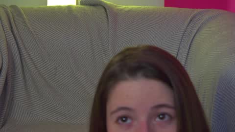 Amelia online show from April 4, 6:33 am