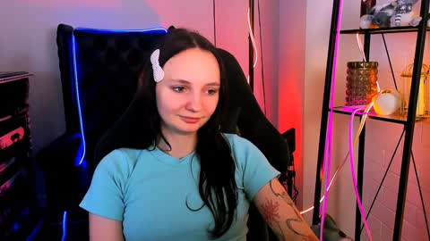 Amelia online show from January 11, 8:33 am