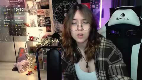 Amelia online show from October 28, 9:24 am