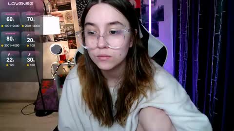 Amelia online show from April 30, 12:00 pm
