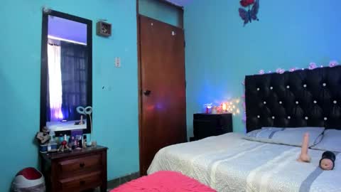 Snapshot of ameliasexdoll chatting on February 14, 4:59 pm ameliasexdoll online show from February 14, 4:59 pm